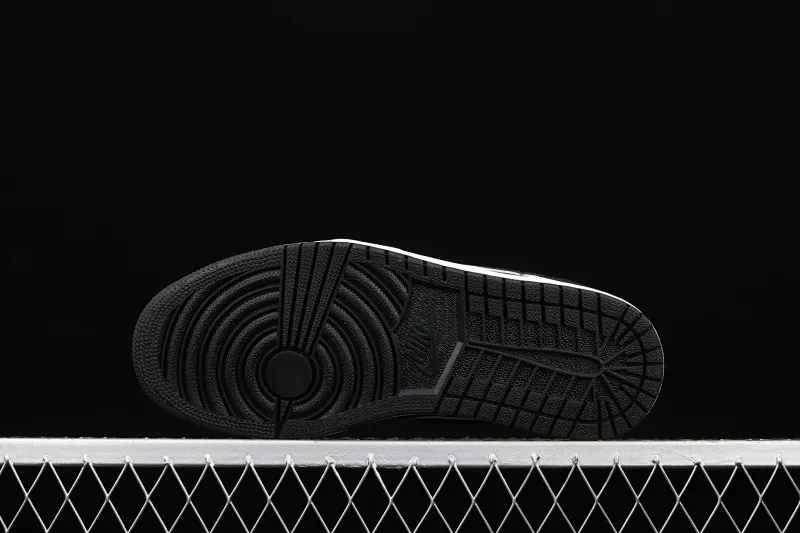 All categories Air Jordan Jordan series basketball shoes Air Jordan 1 Low G version pure original Air Jordan 1 Low AJ1 Joe 1 black blue yellow little Tiffany CK3022-013